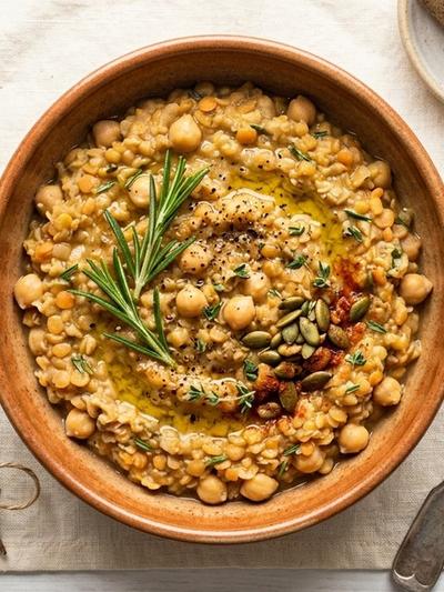 Slow Cooker Tuscan Lentil and Chickpea Breakfast Porridge with Rosemary